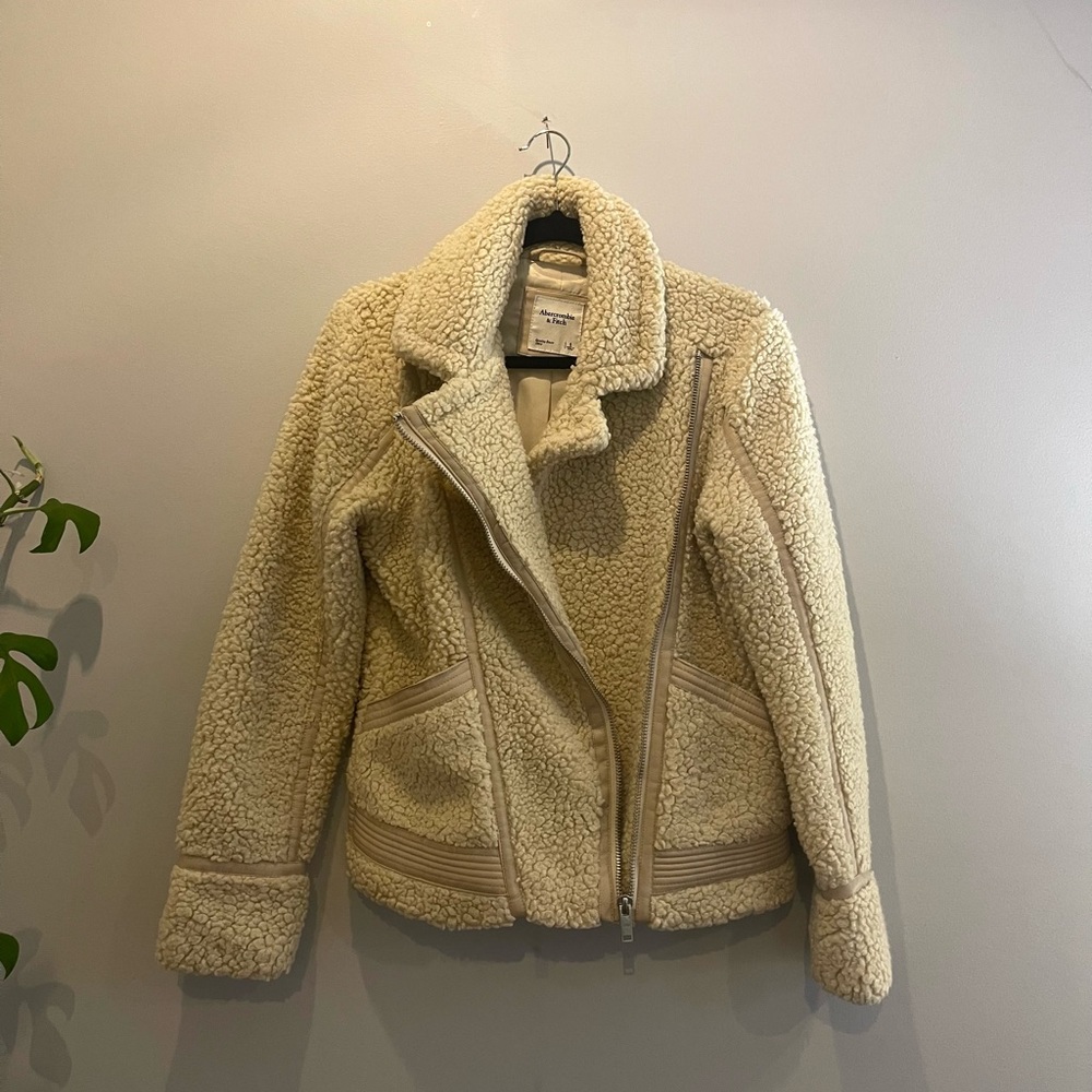 A&F Sherpa Winter Jacket
